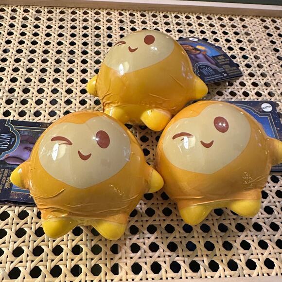 NWT Disney’s Wish Movie Star Reveals Surprise Collectible Doll Figure LOT OF 3 - Picture 3 of 7